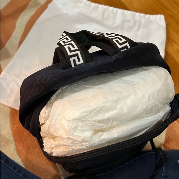 Versace backpack - Picture 8 of 8